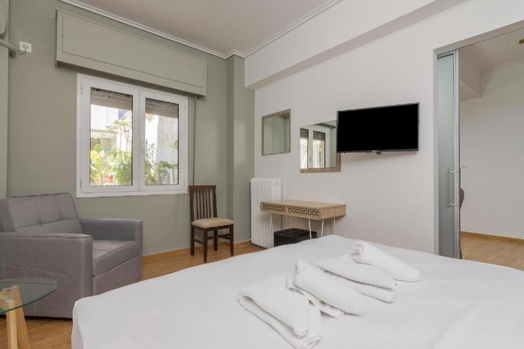 Fully Renovated 1 Bedroom Condo Atenas Exterior foto